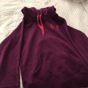 Under Armour maroon heavy weight hoodie